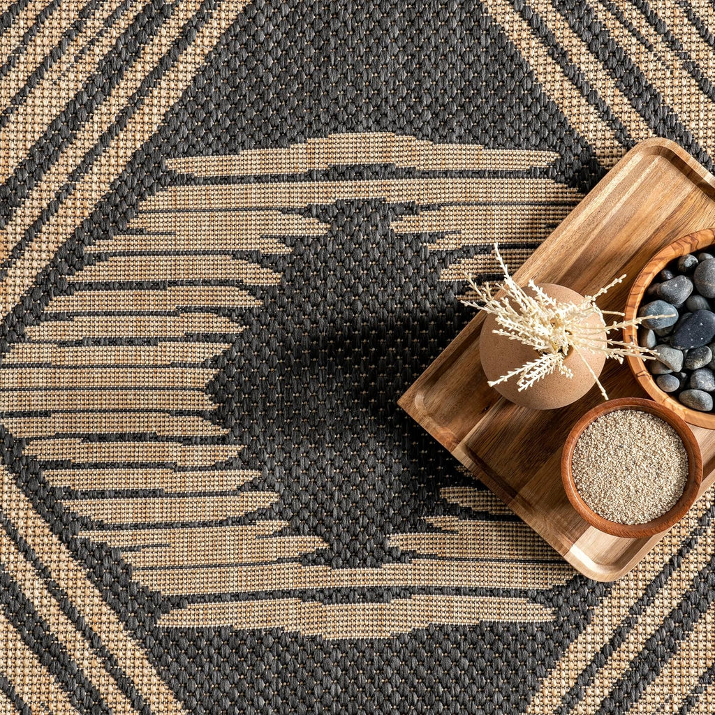 Ranya Dark Grey Geometric Indoor/Outdoor Area Rug, 5' X 8'